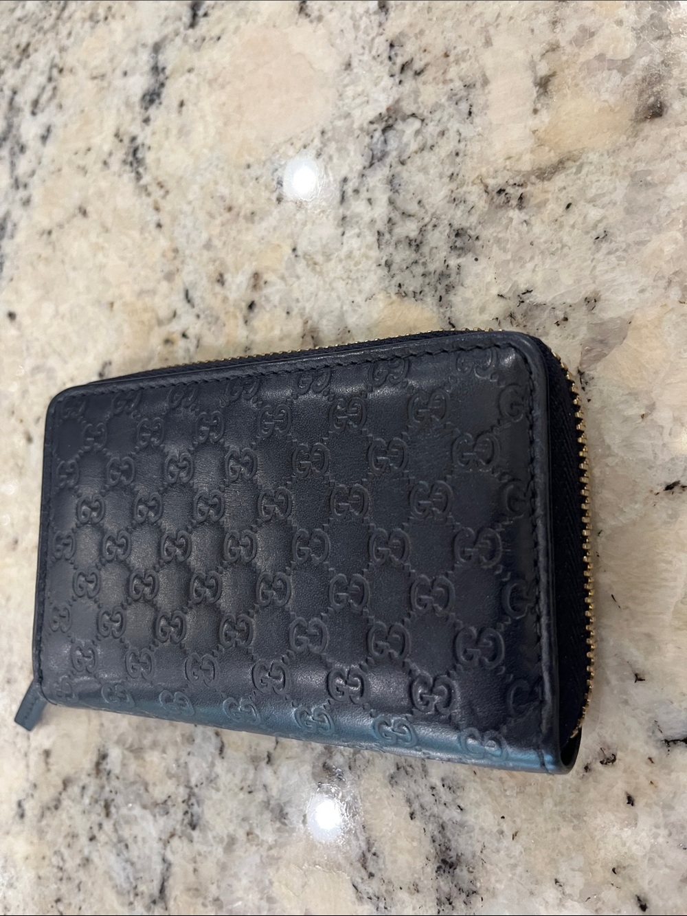 Gucci Dark Navy Blue Embossed GG Zip Wallet with Gold Zipper - Picture 1 of 10